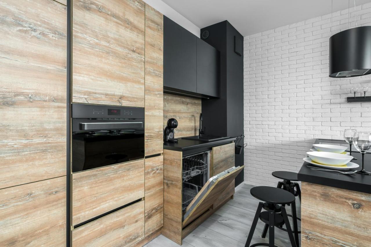 Exclusive Apartment With Terrace By Renters Poznan Bagian luar foto