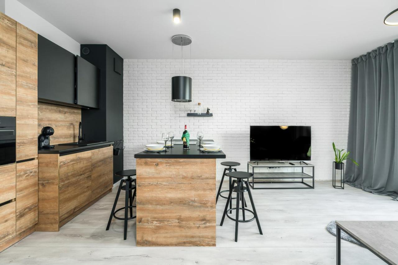 Exclusive Apartment With Terrace By Renters Poznan Bagian luar foto